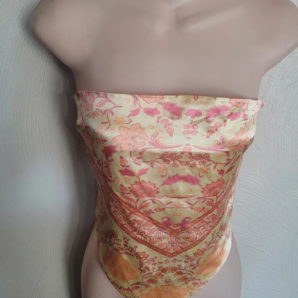 Rue 21 Yellow Pink Floral Satin Sleeveless Scarf Top Size Women's Medium - Picture 3 of 8
